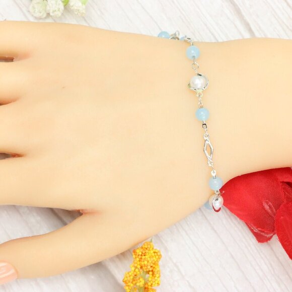 "Trendy Handmade Bracelet – A Thoughtful Gift for Girls & Women | UNVRC1368 - Picture 3 of 10